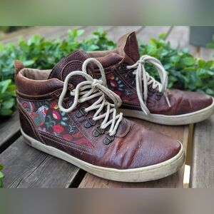 Inkkas Rooster Camping Boots Size 10